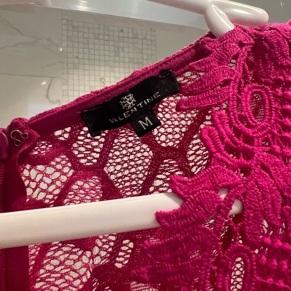 Midi dress - Medium (stretchy) - Picture 3 of 3